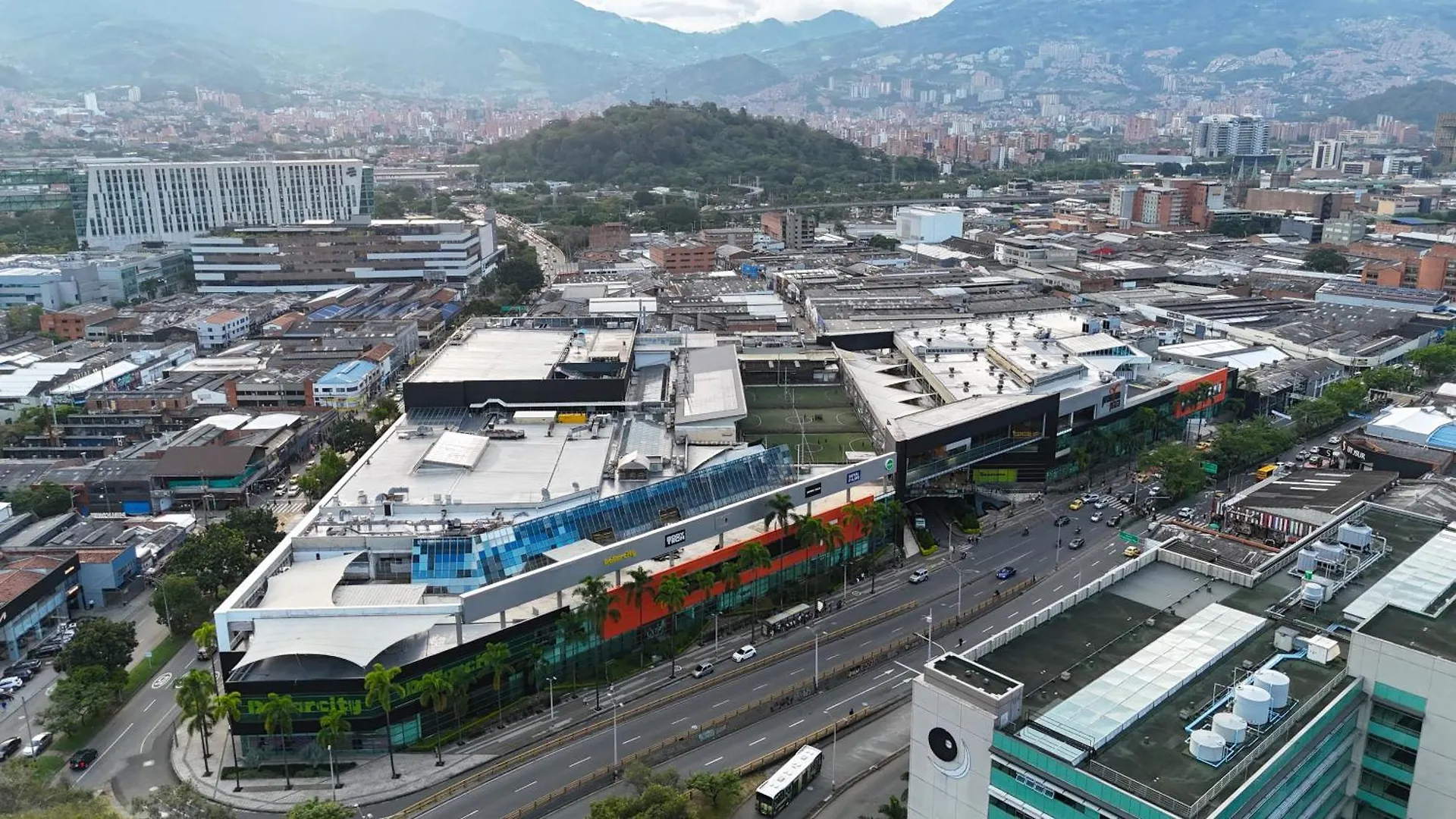 2Br Bright & Cozy - Nature Views & Sounds Medellin 0*,