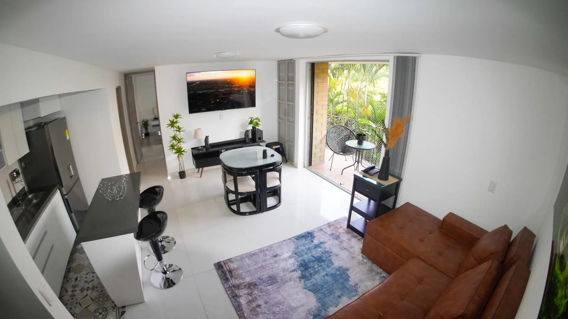 2Br Bright & Cozy - Nature Views & Sounds Medellin Colombia