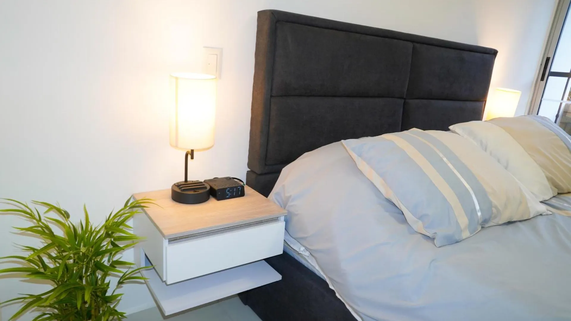 2Br Bright & Cozy - Nature Views & Sounds Medellin Colombia