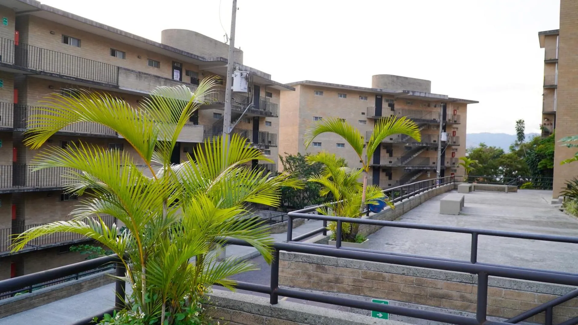 Apartment 2Br Bright & Cozy - Nature Views & Sounds Medellin